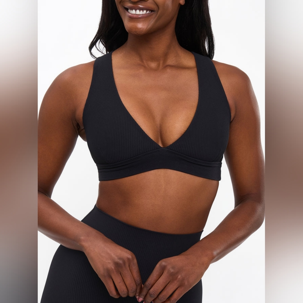 BuffBunny Ribbed Deep V Sports Bra
